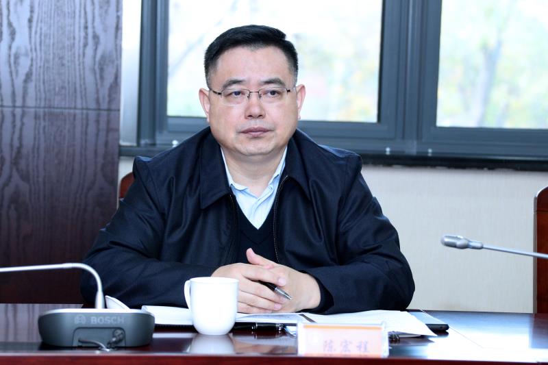 纪委省监委派驻省公安厅纪检监察组组长陈宏程一行4人来我院考察调研